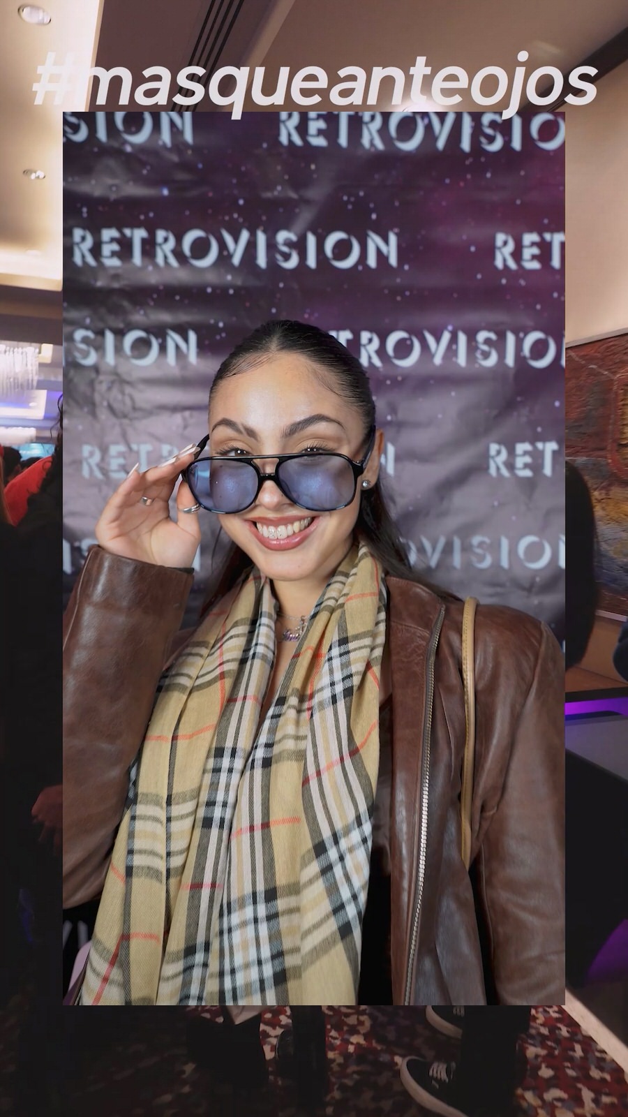 Evento de lanzamiento óptica Retrovision en hotel, Santiago