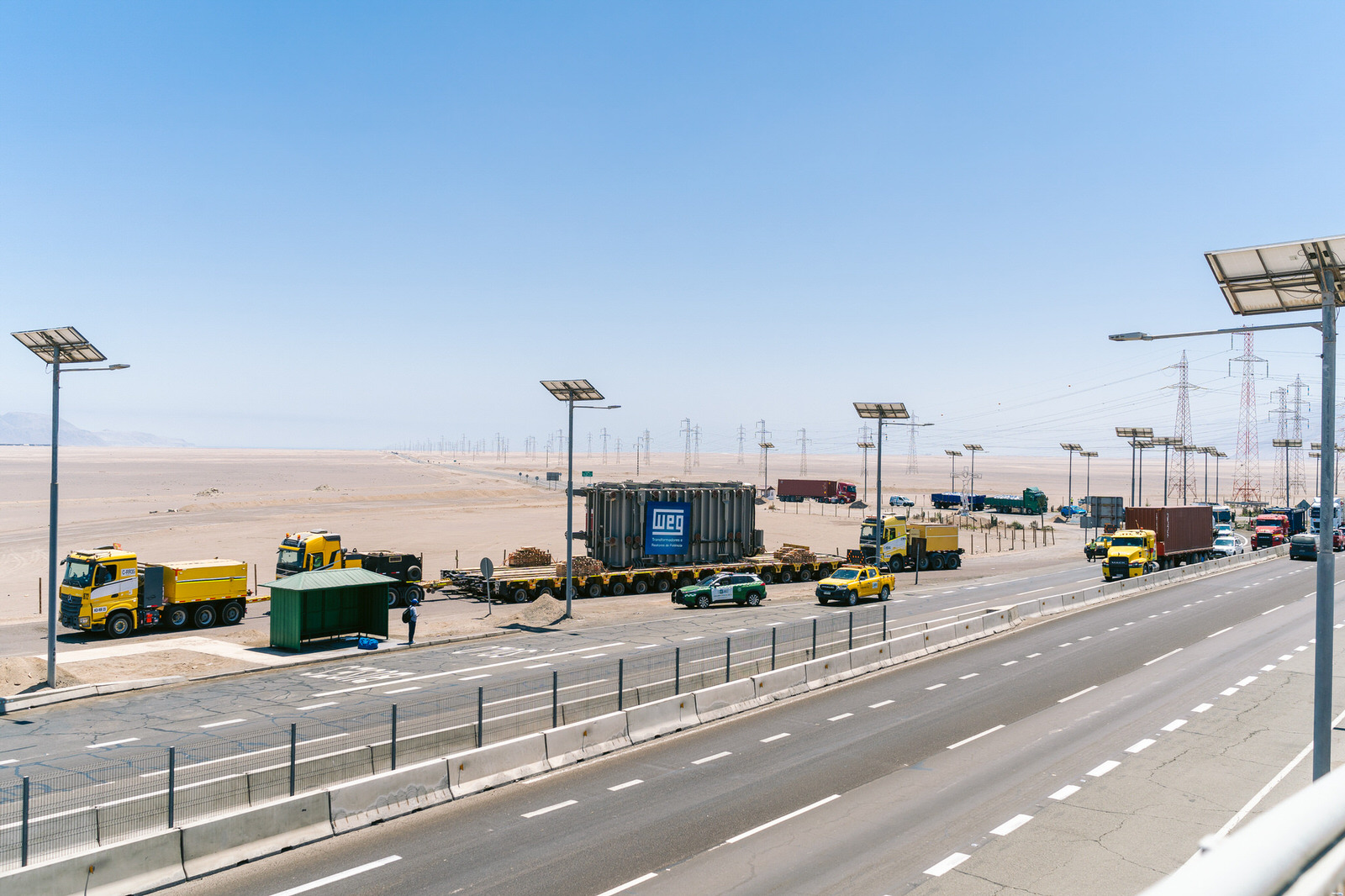 WEG Transformador Antofagasta — convoy puente paneles solares 2
