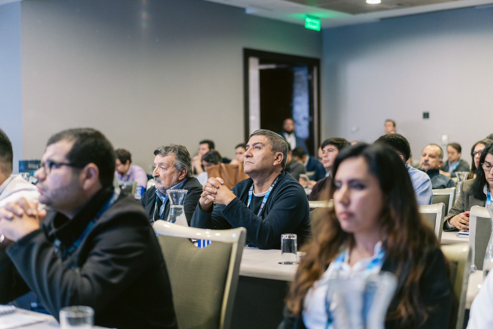 Público amplio Seminario WEG Santiago